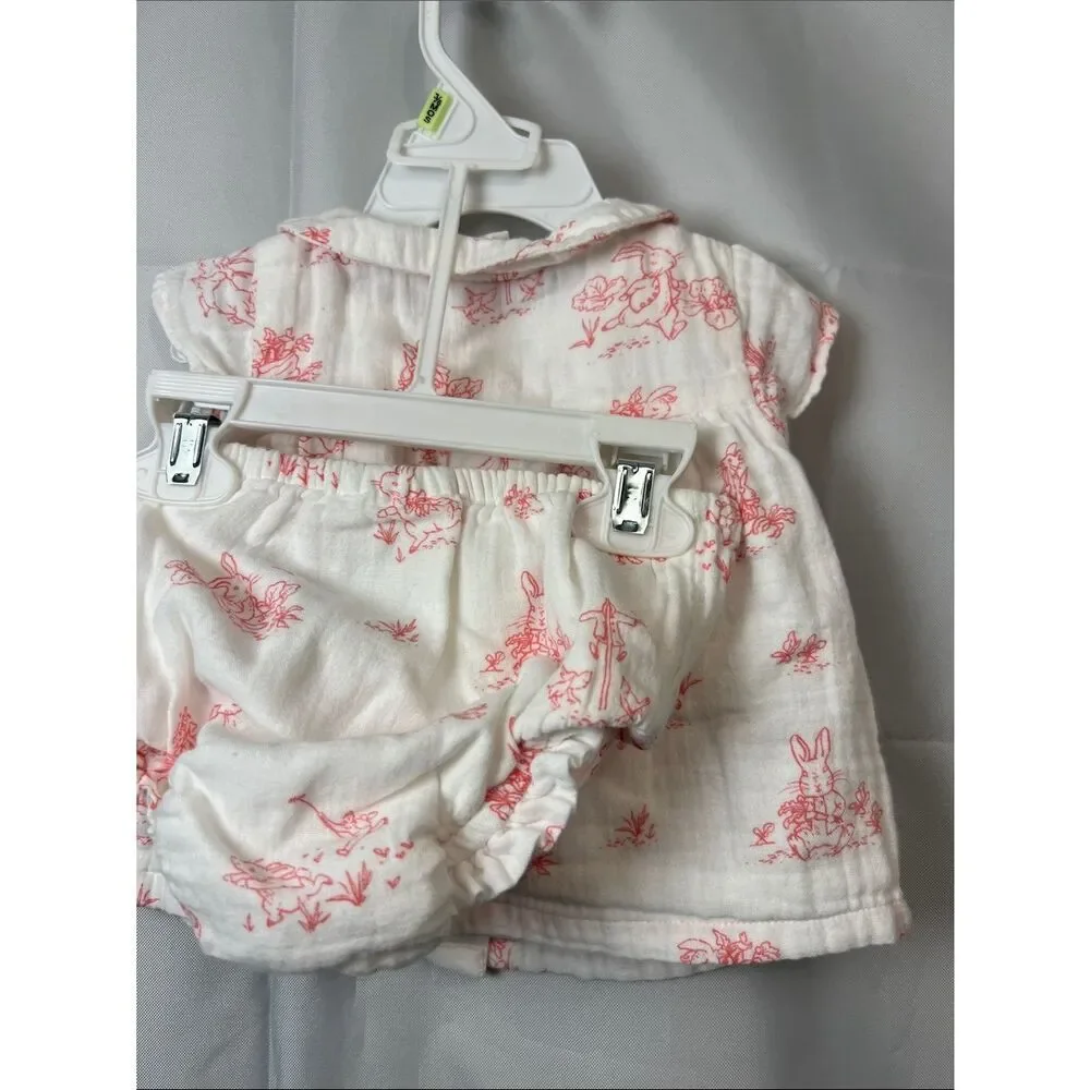 Baby Gap Peter Rabbit white and pink toile 2 piece matching set 6-12 months